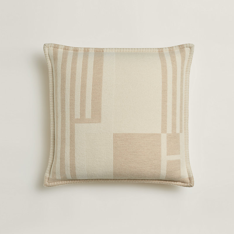 人気商品ランキング Ithaque pillow | Hermès USA クッション・座布団